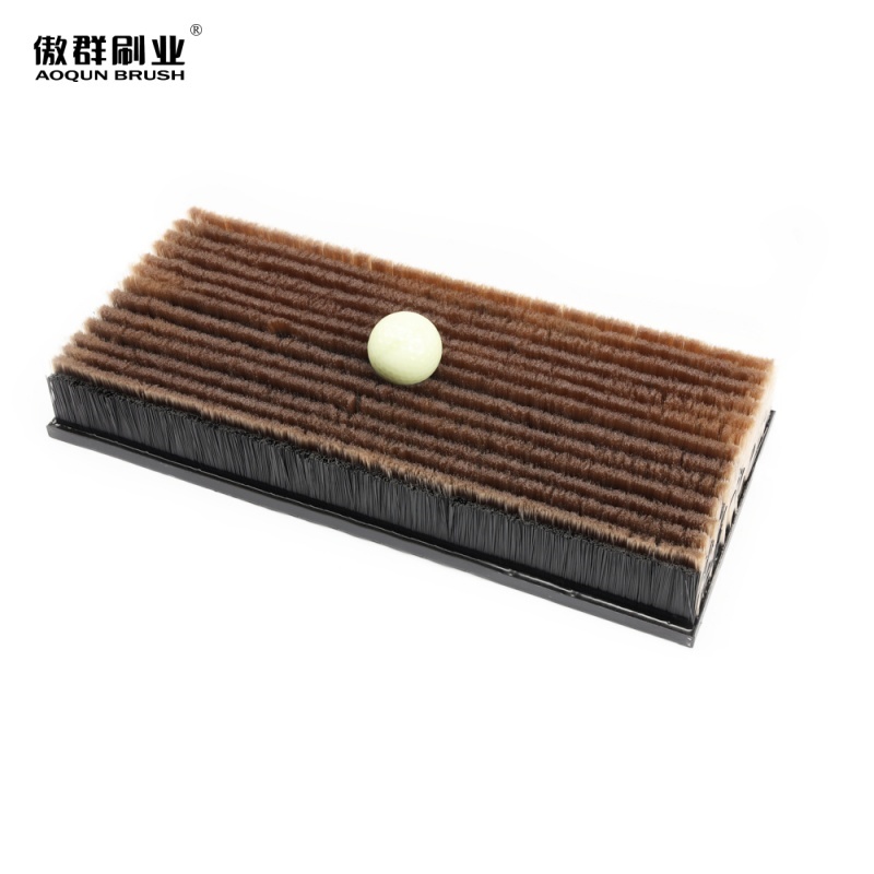 Golf Hitting Mat Brush, Golf Training Mat Bunke...