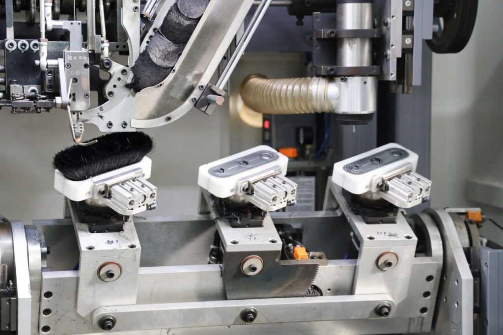 Green Manufacturing, Charging Forward with Innovation | AOQUN Brush Awarded “Green Factory” Title(images 5)