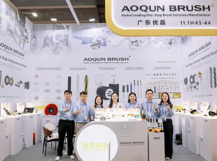 Connecting the World with Precision: AOQUN Showcases Advanced Smart Brush Solutions at the 139th Canton Fair（images 7）